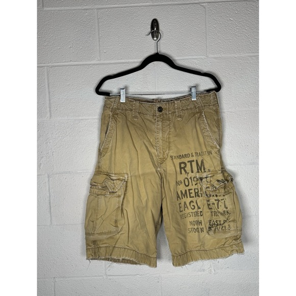 VTG Y2K American Eagle Cargo Shorts Men's 30 Khaki Tan Longer Length Distressed - Picture 1 of 8
